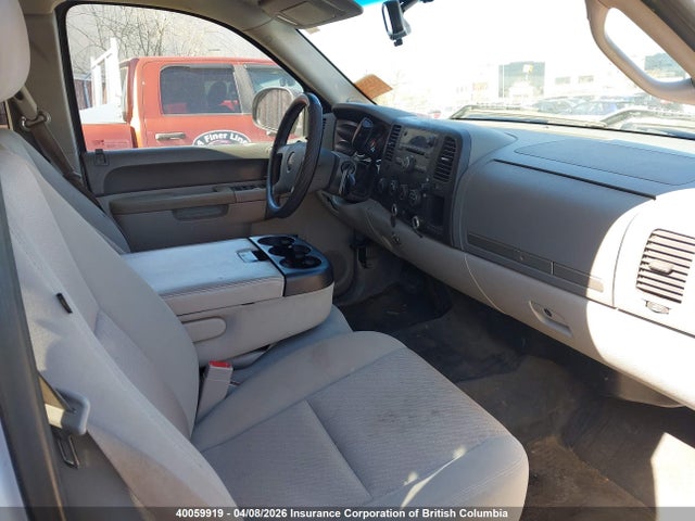 40059919 :رقم المزاد ، 1GTR2VEA7BZ423897 vin ، 2011 Gmc Sierra K1500 Sle مزاد بيع