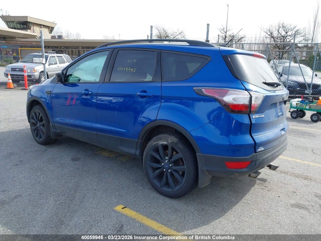 1FMCU9GD1HUB32943 Ford ESCAPE SE