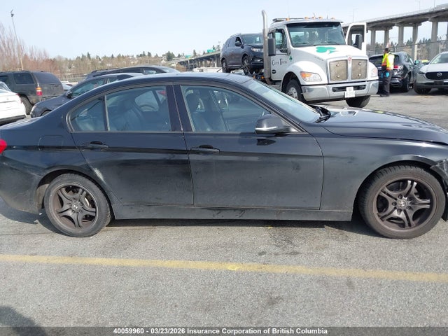 Продажа на аукционе авто 2015 Bmw 320i, vin: WBA3C3G59FNS74765, номер лота: 40059960