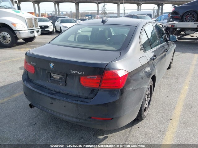 Продажа на аукционе авто 2015 Bmw 320i, vin: WBA3C3G59FNS74765, номер лота: 40059960
