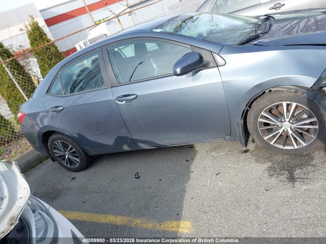 40059980 :رقم المزاد ، 2T1BURHE4JC104645 vin ، 2018 Toyota Corolla L/le/xle/se/xse مزاد بيع