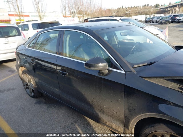 WAUE8GFF3H1009555 Audi A3