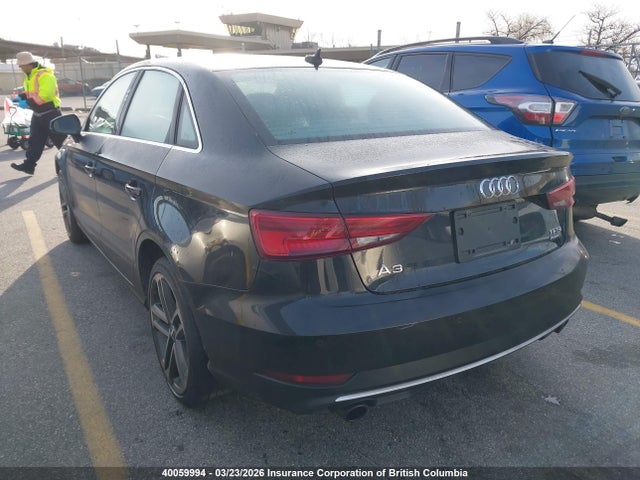 WAUE8GFF3H1009555 Audi A3