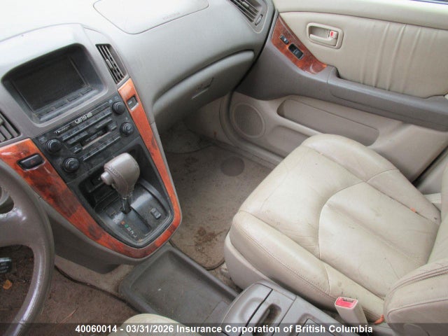 40060014 :رقم المزاد ، JT6HF10U5Y0099069 vin ، 2000 Lexus Rx 300 مزاد بيع