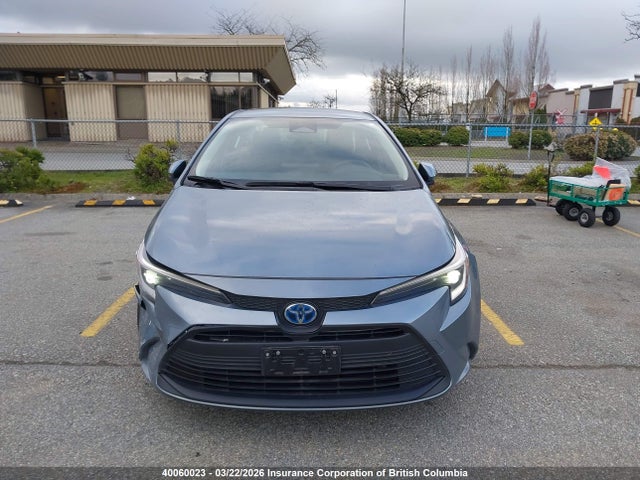 40060023 :رقم المزاد ، JTDBDMHE9S3016977 vin ، 2025 Toyota Corolla Le/se مزاد بيع