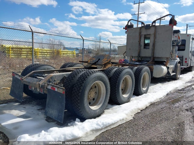 Продаж на аукціоні авто 2016 Kenworth Construction T800, vin: 1NKDX4TX7GR982532, номер лоту: 40060096