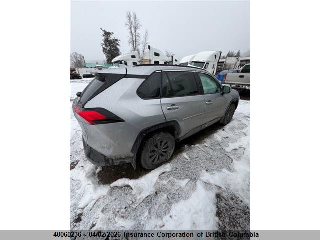 Продажа на аукционе авто 2024 Toyota Rav4, vin: 2T3DWRFV2RW222636, номер лота: 40060236