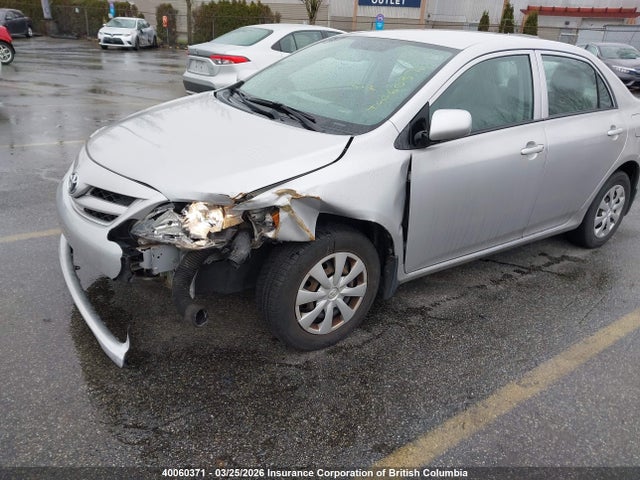 40060371 :رقم المزاد ، 2T1BU4EE2BC700314 vin ، 2011 Toyota Corolla S/le مزاد بيع
