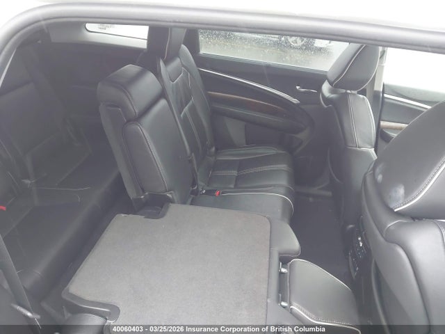 5J8YD7H98JL800033 Acura MDX