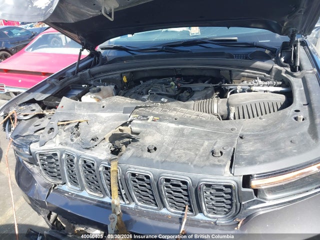 40060405 :رقم المزاد ، 1C4RJKAG8P8909689 vin ، 2023 Jeep Grand Cherokee L Laredo/l Altitude مزاد بيع