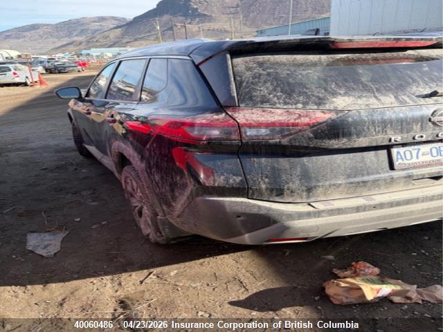 40060486 :رقم المزاد ، JN8BT3BB1NW331663 vin ، 2022 Nissan Rogue مزاد بيع