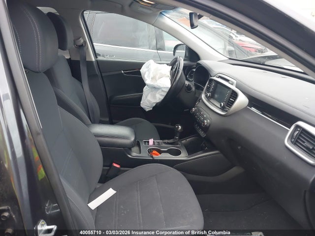 5XYPGDA50HG208803 KIA Sorento Lx/l