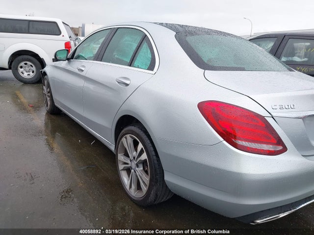 2017 Mercedes-benz C 300 4mati მანქანა იყიდება აუქციონზე, vin: 55SWF4KB8HU196196, აუქციონის ნომერი: 40058892