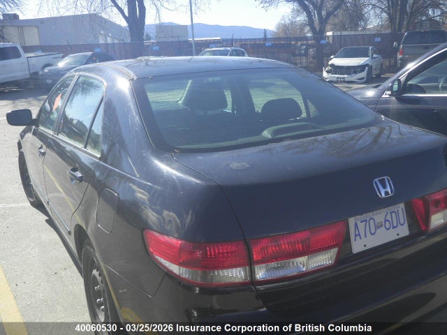 40060530 :رقم المزاد ، 1HGCM55194A813886 vin ، 2004 Honda Accord Dx مزاد بيع