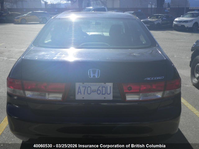 40060530 :رقم المزاد ، 1HGCM55194A813886 vin ، 2004 Honda Accord Dx مزاد بيع