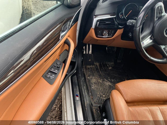 WBAJE7C34HG888837 BMW 540I