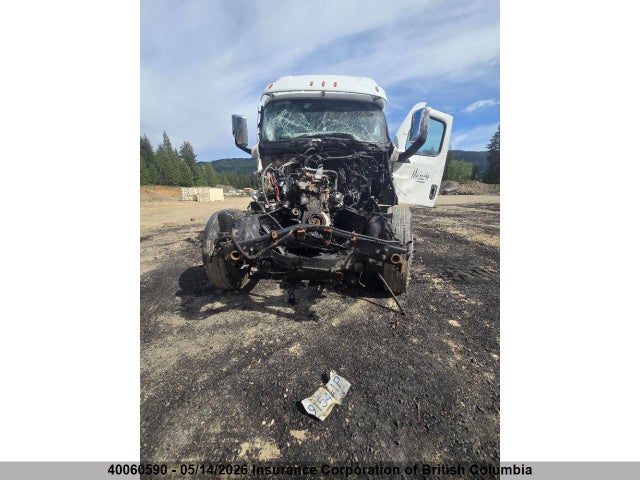 1FUJHHDR2NLMW9898 Freightliner New Cascadia 126