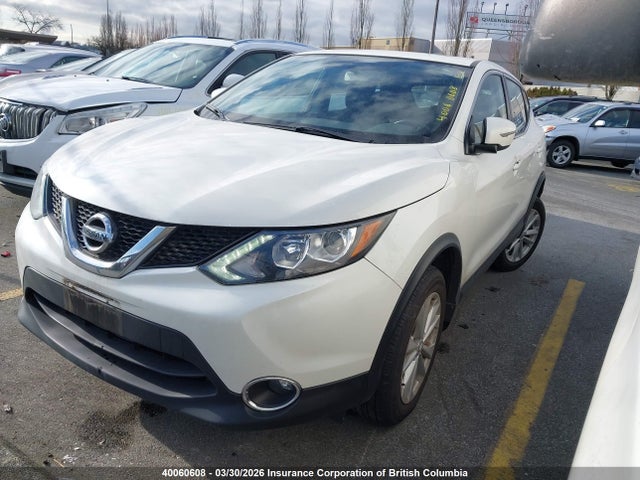 JN1BJ1CP1JW108584 Nissan Rogue Sport S/sv/sl