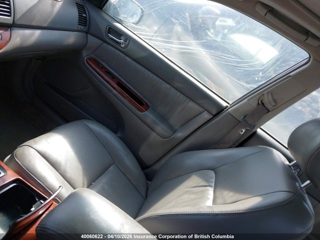 2005 Toyota Camry მანქანა იყიდება აუქციონზე, vin: 4T1BF30K05U093558, აუქციონის ნომერი: 40060622
