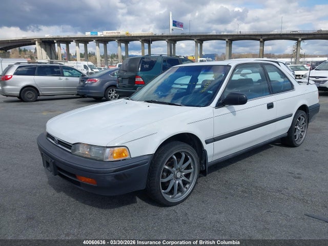 40060636 :رقم المزاد ، 1HGCB7240NA801871 vin ، 1992 Honda Accord Dx مزاد بيع