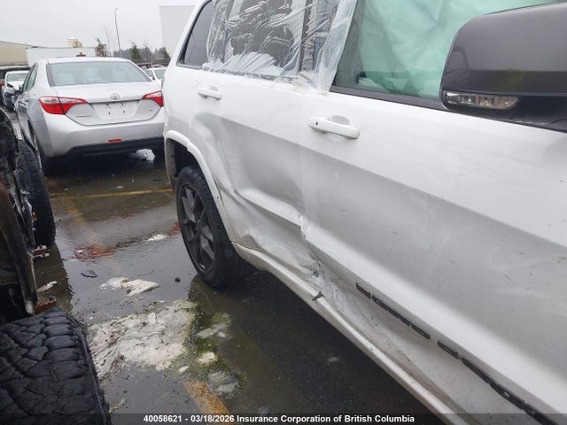 1C4RJFBG3MC700598 Jeep Grand Cherokee Limited