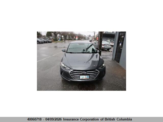 KMHD84LFXJU539006 Hyundai Elantra Gl Se