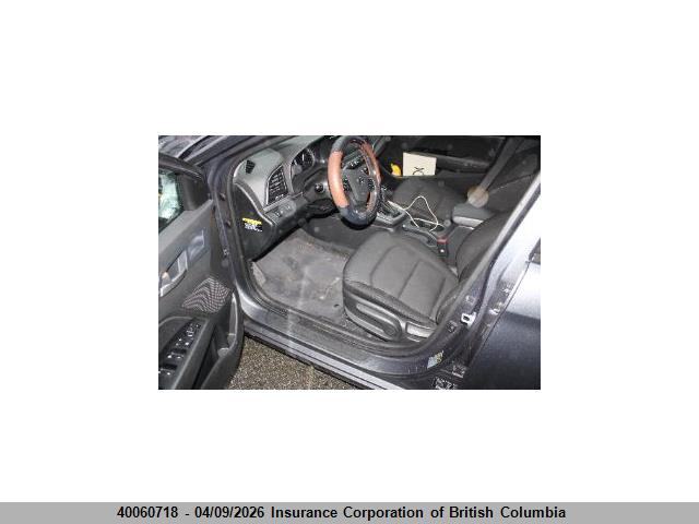 KMHD84LFXJU539006 Hyundai Elantra Gl Se