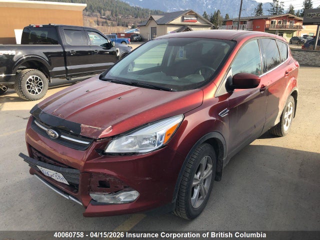 1FMCU9GX5GUA56961 Ford ESCAPE SE