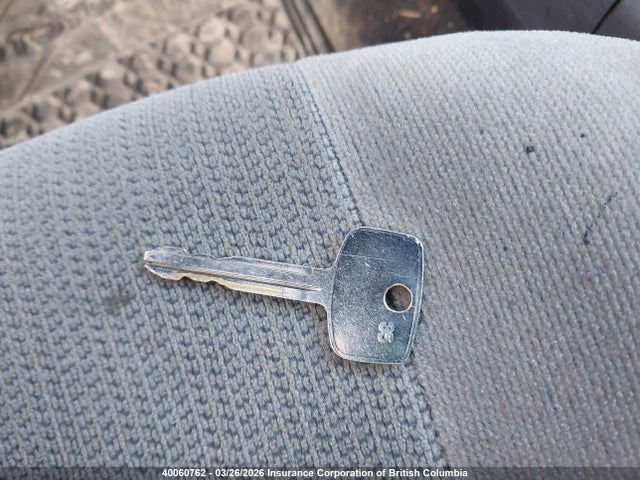 40060762 :رقم المزاد ، 2T1BR12E81C829306 vin ، 2001 Toyota Corolla Ce/le/s مزاد بيع