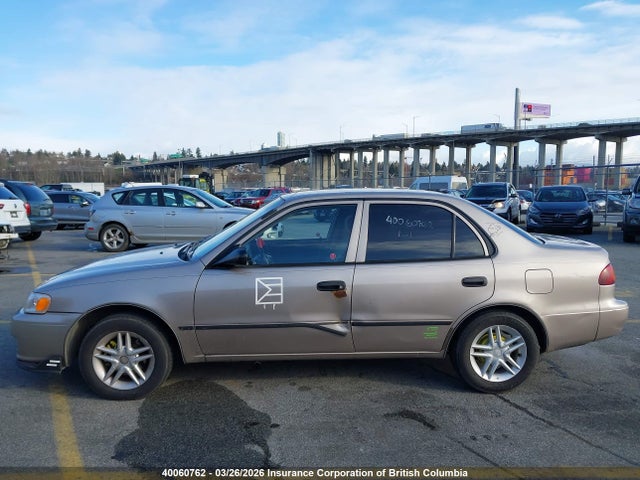 40060762 :رقم المزاد ، 2T1BR12E81C829306 vin ، 2001 Toyota Corolla Ce/le/s مزاد بيع