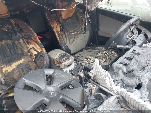 40060357 :رقم المزاد ، JTMBD31V676048330 vin ، 2007 Toyota Rav4 Limited مزاد بيع