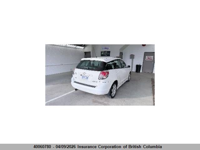 40060780 :رقم المزاد ، 2T1KR32E18C713080 vin ، 2008 Toyota Matrix مزاد بيع