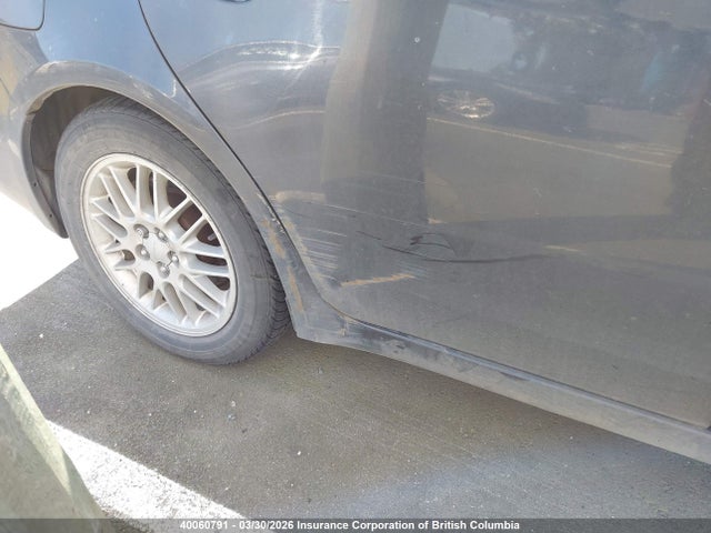 40060791 :رقم المزاد ، JF1GE6B69BH518347 vin ، 2011 Subaru Impreza 2.5i Premium مزاد بيع