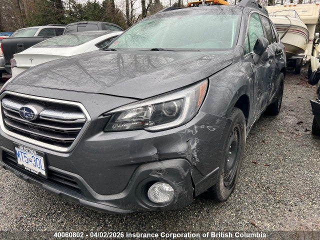 40060802 :رقم المزاد ، 4S4BSFDC8J3339367 vin ، 2018 Subaru Outback 3.6r Premium مزاد بيع