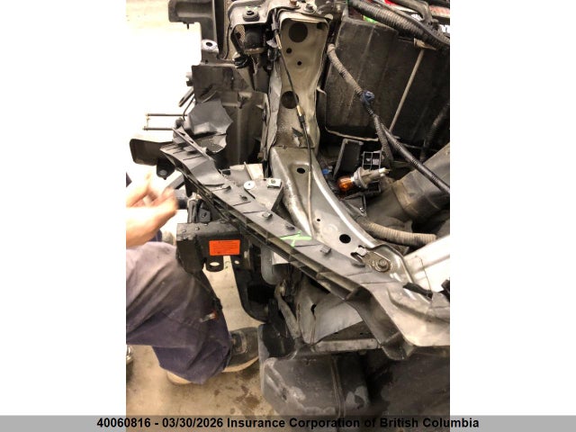 40060816 :رقم المزاد ، 2HKRM4H76EH111683 vin ، 2014 Honda Cr-v مزاد بيع