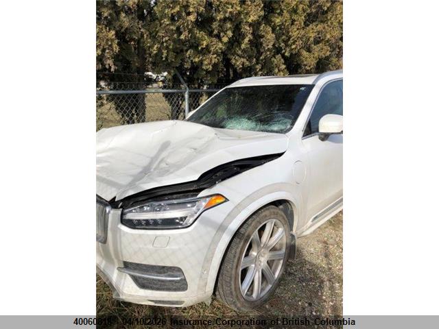 Volvo XC90 2017 YV4BC0PL1H1127617 Image 2