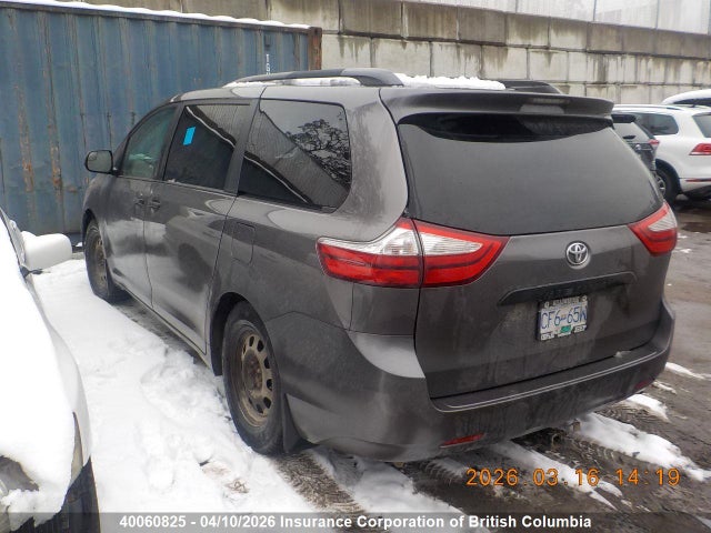 2017 Toyota Sienna მანქანა იყიდება აუქციონზე, vin: 5TDZZ3DC9HS799059, აუქციონის ნომერი: 40060825