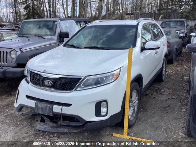 5XYKTDA73FG567387 KIA Sorento Lx V6