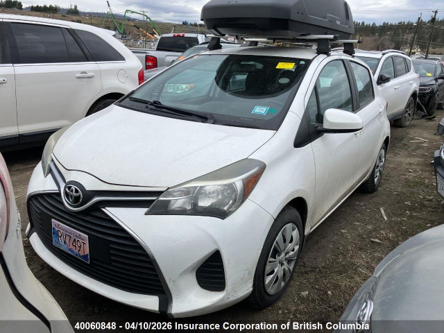 2015 Toyota Yaris მანქანა იყიდება აუქციონზე, vin: VNKKTUD36FA043117, აუქციონის ნომერი: 40060848