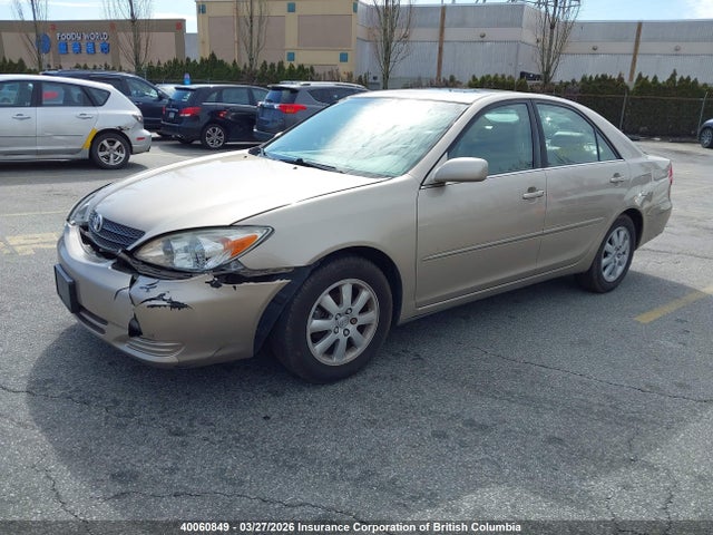 40060849 :رقم المزاد ، JTDBE30K420081990 vin ، 2002 Toyota Camry مزاد بيع