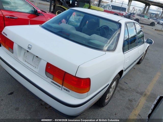 40060851 :رقم المزاد ، JHMCB7676NC802559 vin ، 1992 Honda Accord Ex/ex-r مزاد بيع