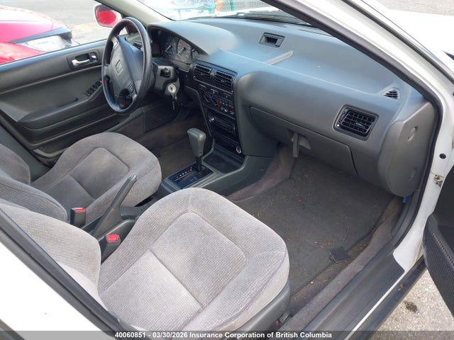 40060851 :رقم المزاد ، JHMCB7676NC802559 vin ، 1992 Honda Accord Ex/ex-r مزاد بيع