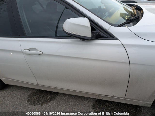 WBA3C3G58ENS68874 BMW 320i