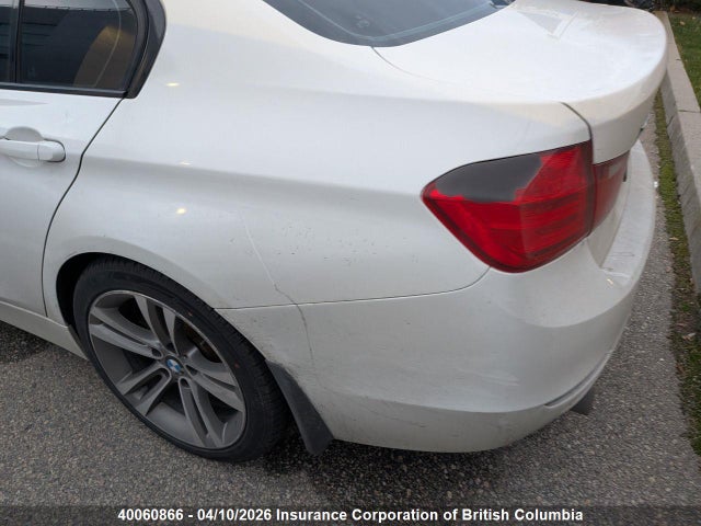 WBA3C3G58ENS68874 BMW 320i