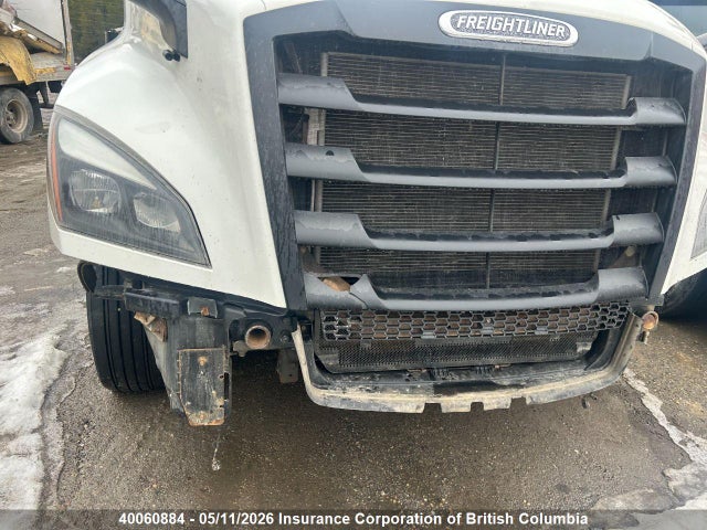 Продажа на аукционе авто 2020 Freightliner New Cascadia 126, vin: 3AKJHHDR0LSLY7850, номер лота: 40060884