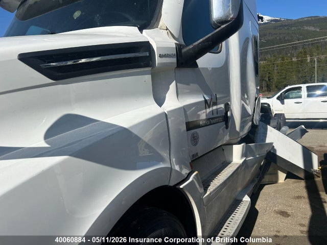 Продажа на аукционе авто 2020 Freightliner New Cascadia 126, vin: 3AKJHHDR0LSLY7850, номер лота: 40060884