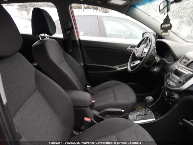 KMHCT5AE8GU295973 Hyundai ACCENT SE