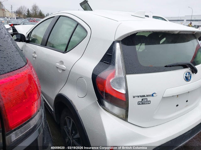 40059020 :رقم المزاد ، JTDKDTB37J1608910 vin ، 2018 Toyota Prius C مزاد بيع