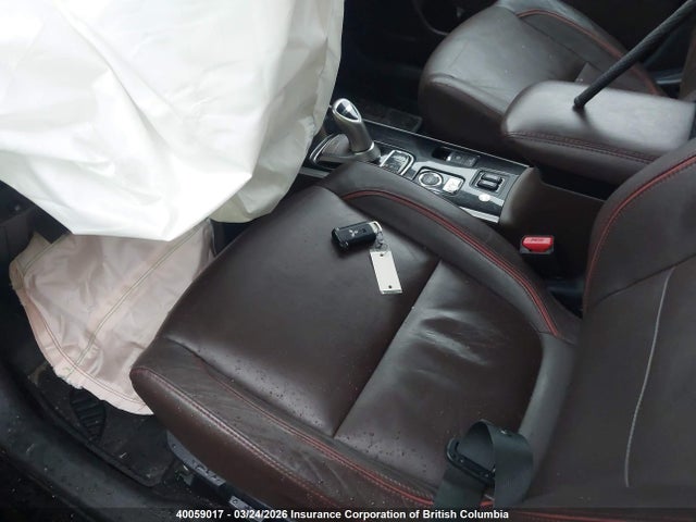 JA4J24A59JZ621311 Mitsubishi Outlander Se/gt