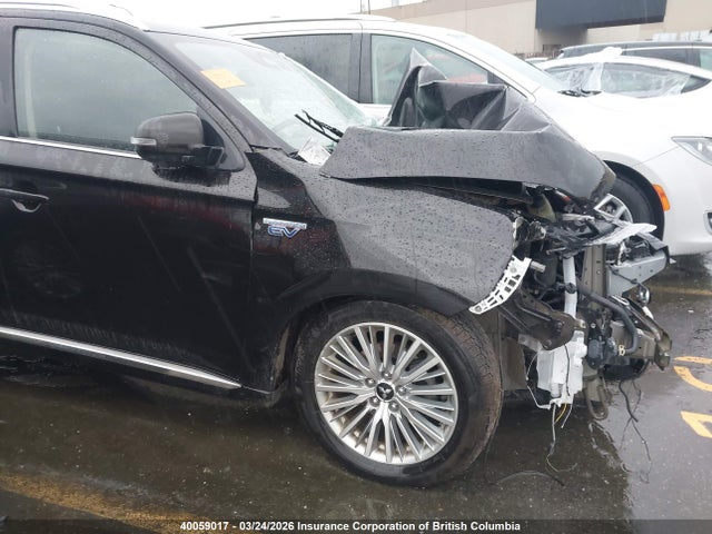 JA4J24A59JZ621311 Mitsubishi Outlander Se/gt